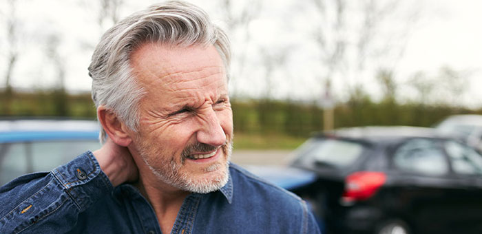 Patient receiving auto accident injury chiropractic in Sandpoint for auto accident injury